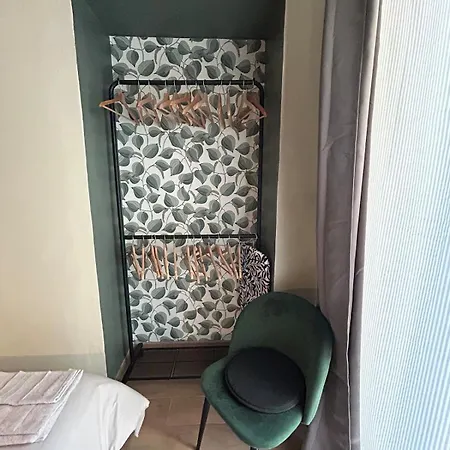 Ca Bumbunin In Apartment *